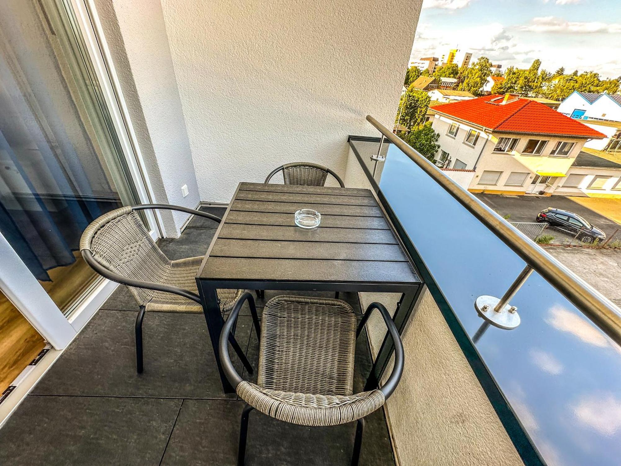 Suite4Me - Balkon I Kueche I Waschmaschine I Mainz-Kostheim ヴィースバーデン エクステリア 写真